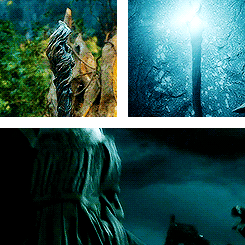 elvenking:The Hobbit meme:→ {5/11} objects↳ Staff of Gandalf the Grey“Much like the Wizard him