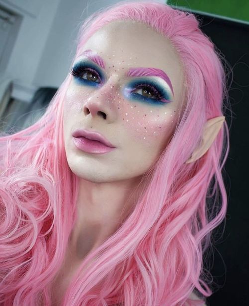 sugarpillcosmetics:@zorinblitzz is the cutest little elf in our Velocity eyeshadow! #sugarpill My as