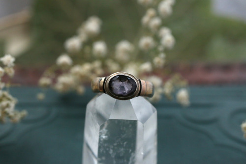 Beautiful old and vintage genuine silver rings with amethyst, labradorite and mother of pearl are av