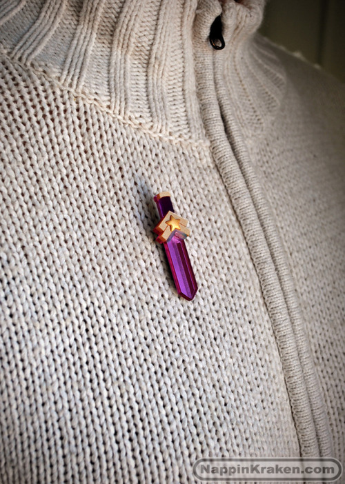 Connie&rsquo;s new sword is so cute T^T We&rsquo;ve got it in our shop (link in profile) as 