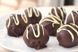 fullcravings:  Oreo Truffles 