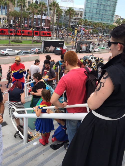 comicssquee:
“ Had a blast at the Carol Corps meetup at SDCC 2014. I’d actually never cosplayed before but was inspired to do a stealth cosplay of Captain Marvel. Had such a blast! And scope those adorable mini-geeklings with gheir victory...