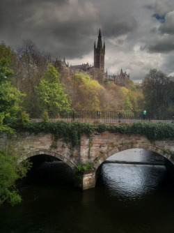 redbrickfarmhouse:  The Tower from Partick