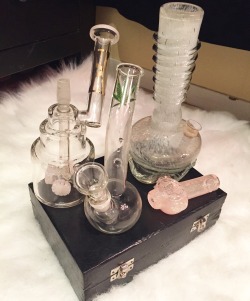 thenudistprincess:  Cleaned some of my glass