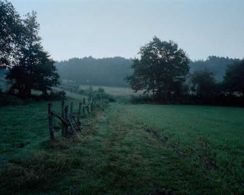 riggu:Shot at Dawn by Chloe Dewe Mathews