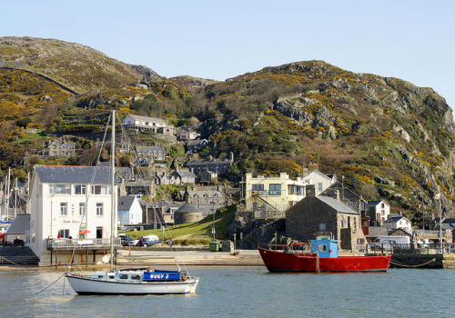 Boats alongside Bath House @ Barmouth by Rosie Girl1 on Flickr.Barmouth, Wales, UK