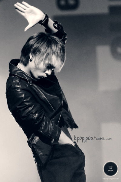 pervingonkpop:  I missed the photoshopped pics spam, but better late than never.