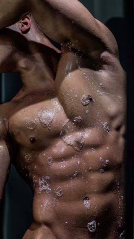 moreheavenlysexymales:  
