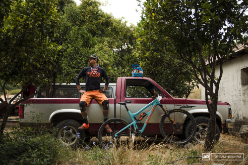 zunellbikes:Andes Pacifico Enduro