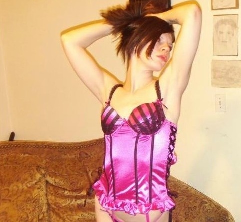 wewantoseeyou2:  trainingwebsluts:  Jessica H.  REBLOG THE GIRLS, DON’T JUST LIKE!Submit