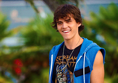 lukepattersn:It’s not about the tips. It’s about playing music. Connecting with people. Making a d lukepattersn:It’s not about the tips. It’s about playing music. Connecting with people. Making a d