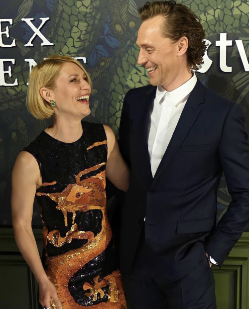 NEW: Tom With The Cast Of The Essex Serpent And Todays Premiere And Screening. . 24.04.2022