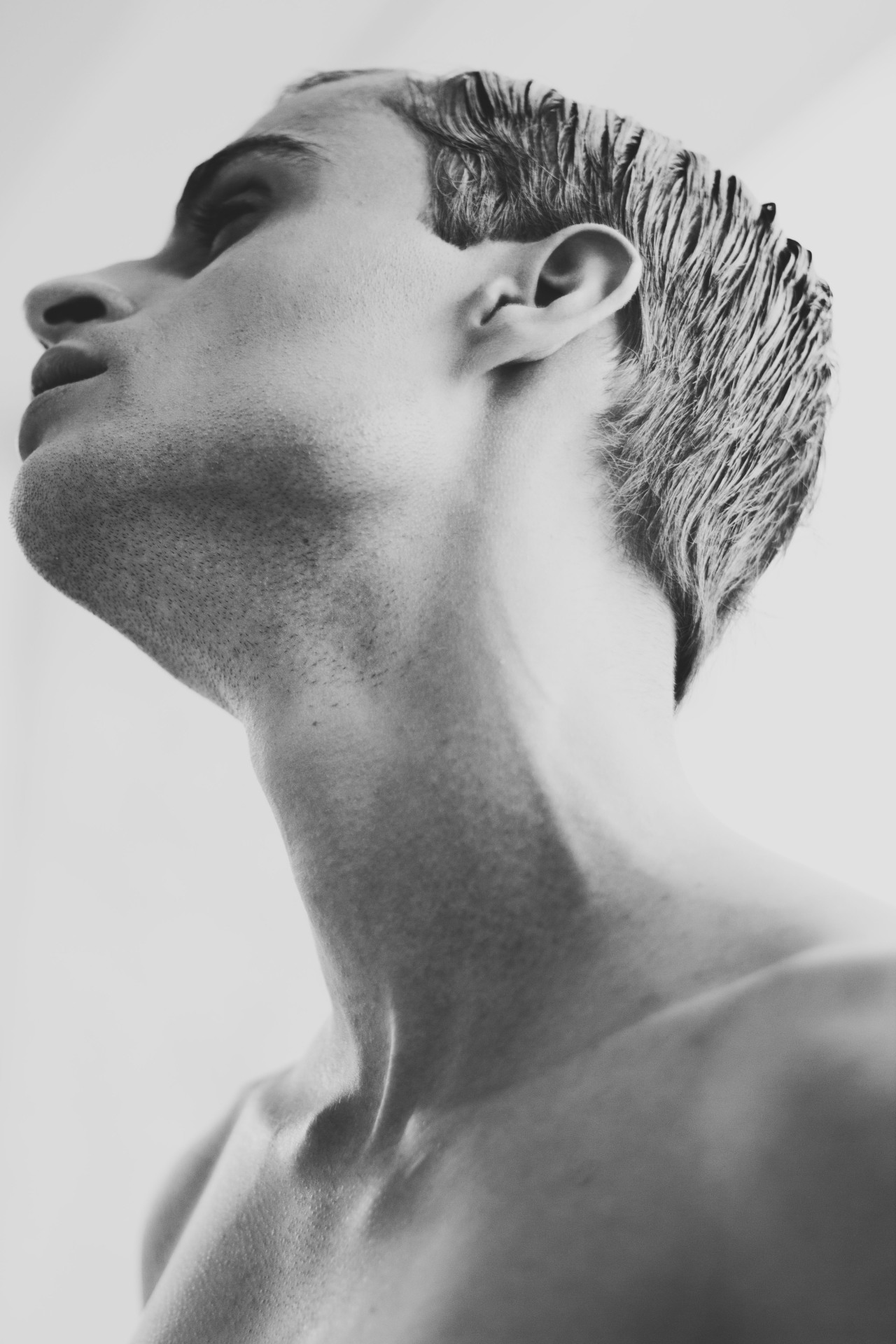 diliaoviedophotography:  Photography - Dilia Oviedo Model - Luis ManuelMUA - Eliotte