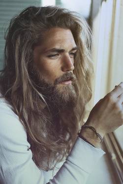 7-number:  Ben Dahlhaus 