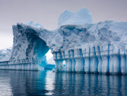 blazepress:  Naturally formed ice bridge in Antartica.