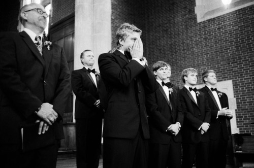 babyheroin:Grooms see their bride for the first time.