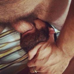 mrtribalbear:  Massage that throat to get