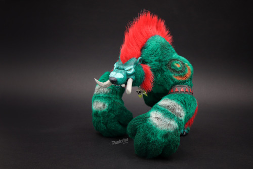 Concept Might of the Grizzlemaw + TrollToy for patron. Handmade toy.Height: 23 сm ( 9 inch)Width: 20