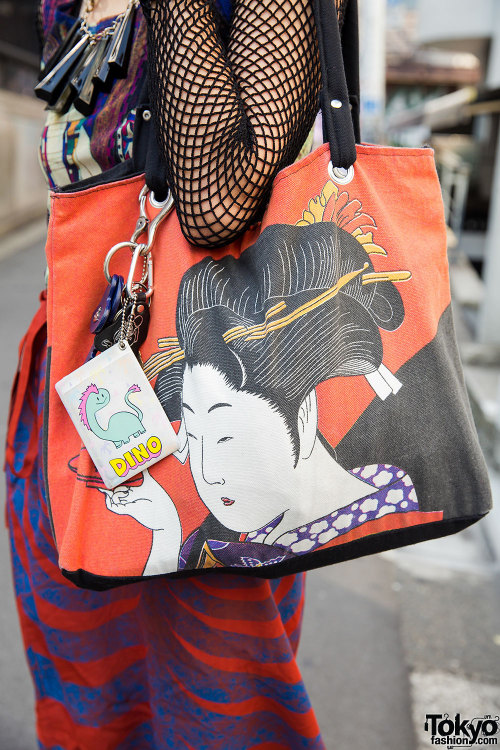 20-year-old Nagata (Instagram, Twitter) on the street in Harajuku with green hair &amp; piercing