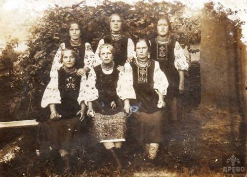Women from Khorol, Poltava Region, 1935