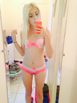 kitten-bits:  luv feeling cute ♡