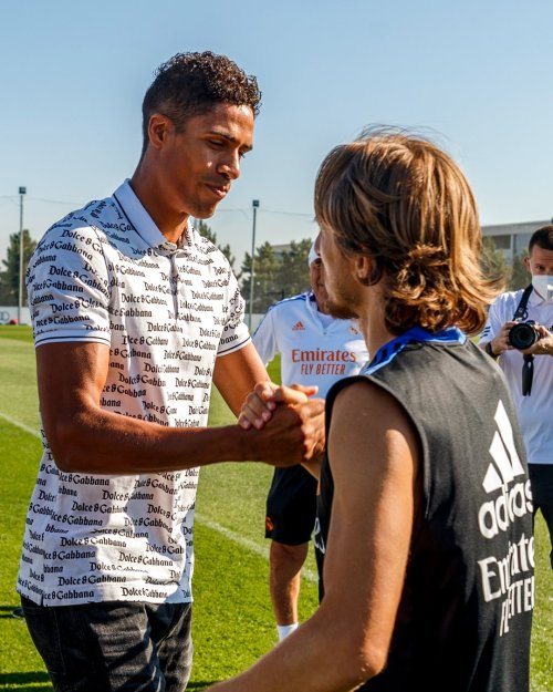 Raphael Varane se despidió de la plantilla | 30.07.2021Varane says goodbye to the squad.