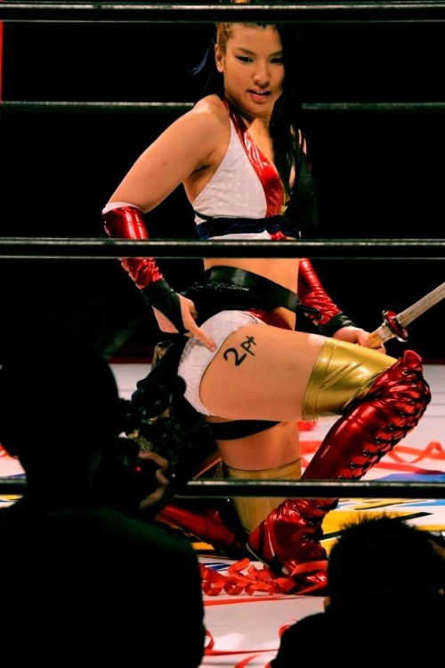 hikaru shida