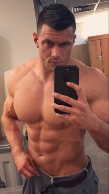 musclecorps:  Joshua Armstrong