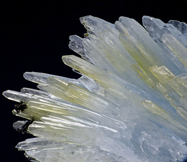 fuckyeahmineralogy:  Barite; Mt. Ouichane, Nador, Morocco