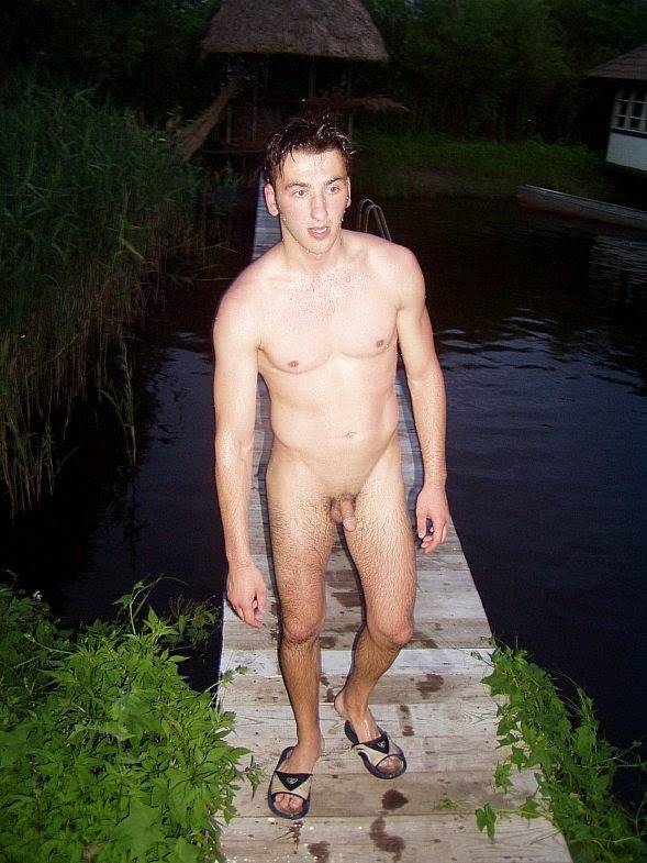 Amateur nude skinny dipping