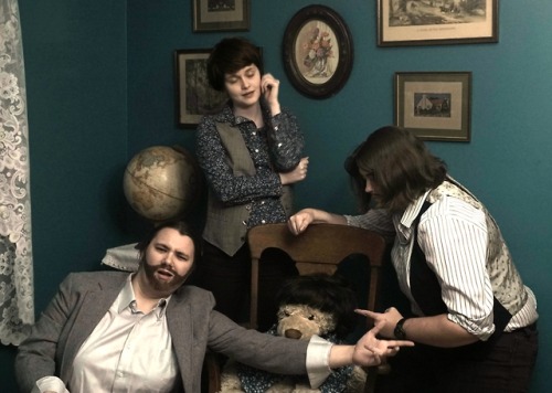 mods-at-the-disco:Here are some more pictures from our Halloween photo shoot!Anyone who’s familiar w