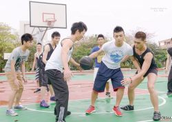 teeyakdon:  After awhile, both team changing from playing ball to try to play his balls instead … ^_^