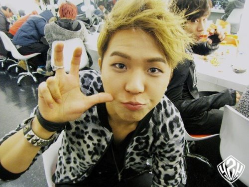 I'm just a [insert CROSS GENE's fandom name here]