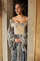 kosemsultanim:Carlotta d'Aragona + Costumes