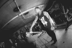 thearteryfoundation:  For The Fallen Dreams live photo by Briana
