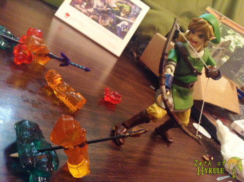 zethofhyrule:  …And I thought Link liked porn pictures