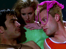 22cd6be0cf094e673f5e27e4f9cfdbcd52fbf289.gifv