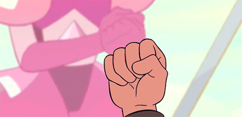 lions-dimensional-mane:Pink Diamond from the newest Steven Universe trailer!
