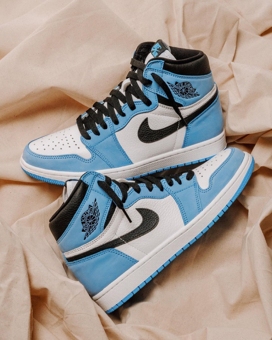 Economía Descodificar Descongelar, descongelar, descongelar heladas UNSTABLE FRAGMENTS - Air Jordan 1 High OG University Blue