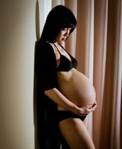 maternityfashionlooks:  @y670113  @y670113