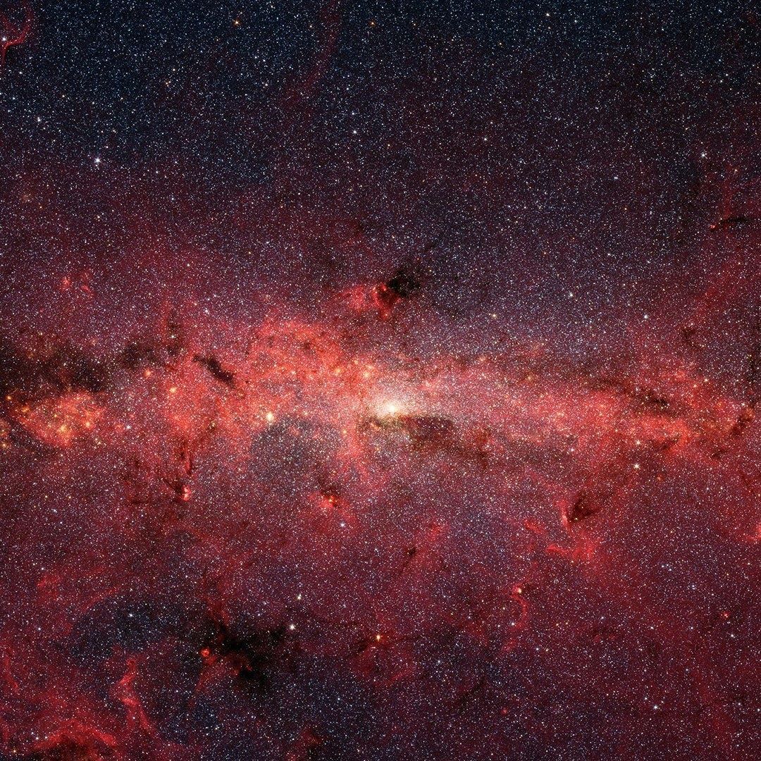 the-future-now:  This image shows hundreds of thousands of stars swirling around