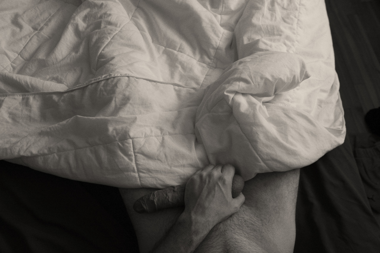 bluebeecollective:Naughty again.