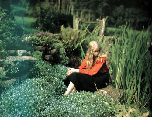 Portraits of Christina:in the garden, England, ~1912.on the beach in Dorset, England, 1913.Autochrom
