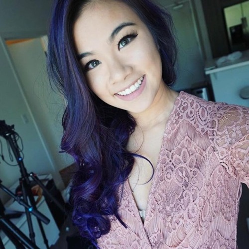 Asian lady wishes happy halloween, from san francisco! :). ID:871859 #asiangirlselfie &ndash;&am