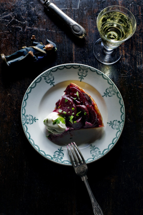 Caramelised Beetroot Tarte Tatin 800-900 g beetroots/ up to 2 pounds beetroots (approx. medium-sized