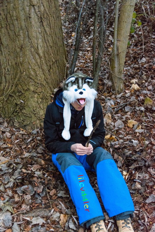Last weekend I was on an adventure in the woods with @abdaddyffm. It was cold so I wore my thermals 