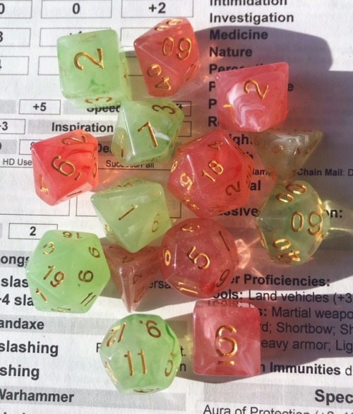 battlecrazed-axe-mage:I was surprised by the shimmer in these dice! The green also has a slight shim