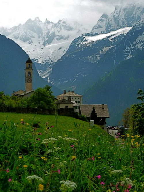 Soglio / Switzerland (by Amyjo).