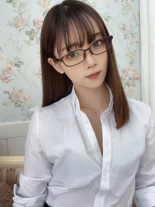 xisuxiong 650080530953617408 adult photos