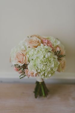 iweddingstuff:  Hydrangea bouquet
